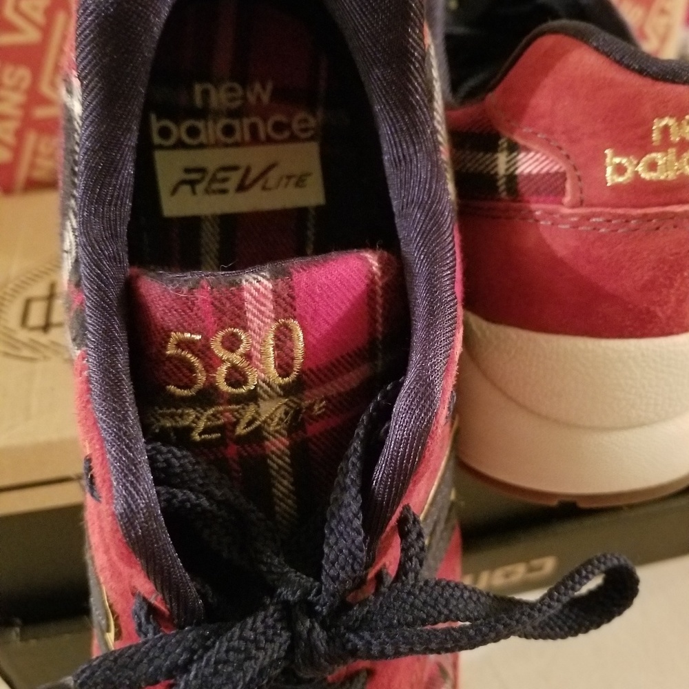 New balance - Picture 6 of 7
